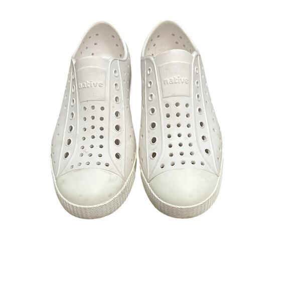 Native Jefferson White Slip On Shoes Little Kids Size 2 - Picture 1 of 6